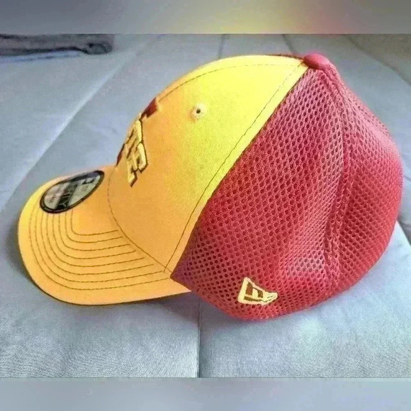 Iowa state cyclones ball cap hat New with tags Embroidered 39thirty medium large - Picture 2 of 8